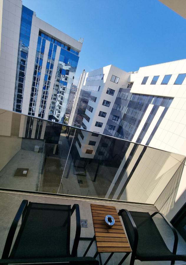 COMFORT LUX RESIDENCE - free parking, garage, Banja Luka centre Exteriör bild